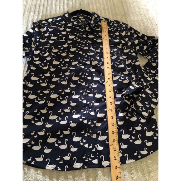 Womens Banana Republic Navy Swan Classic Fit Button Up Blouse SZ S - Picture 7 of 12